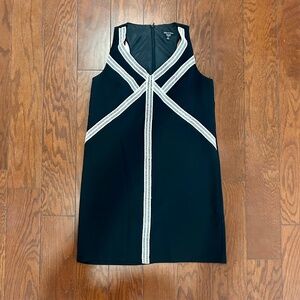 Kelly & Diane black and white shift dress mod mini geometric stripe design go-go